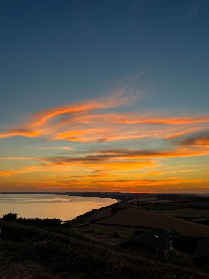 Sunset Sea View Chalet With Hot Tub Torpoint Extérieur photo